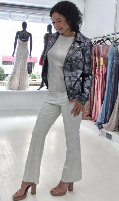 Navelty Pant Distressed Silver